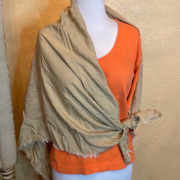 Scarfs - Picture 8 of 10